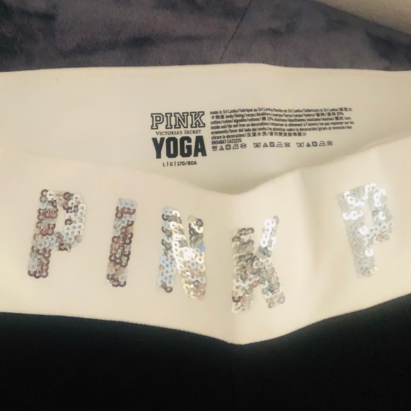 Victoria's Secret Pants - Victoria Secret most loved Yoga pants